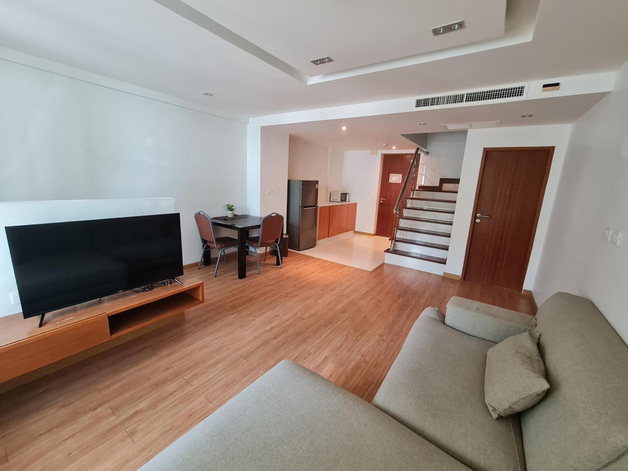 The Privilege Residence Patong Buitenkant foto