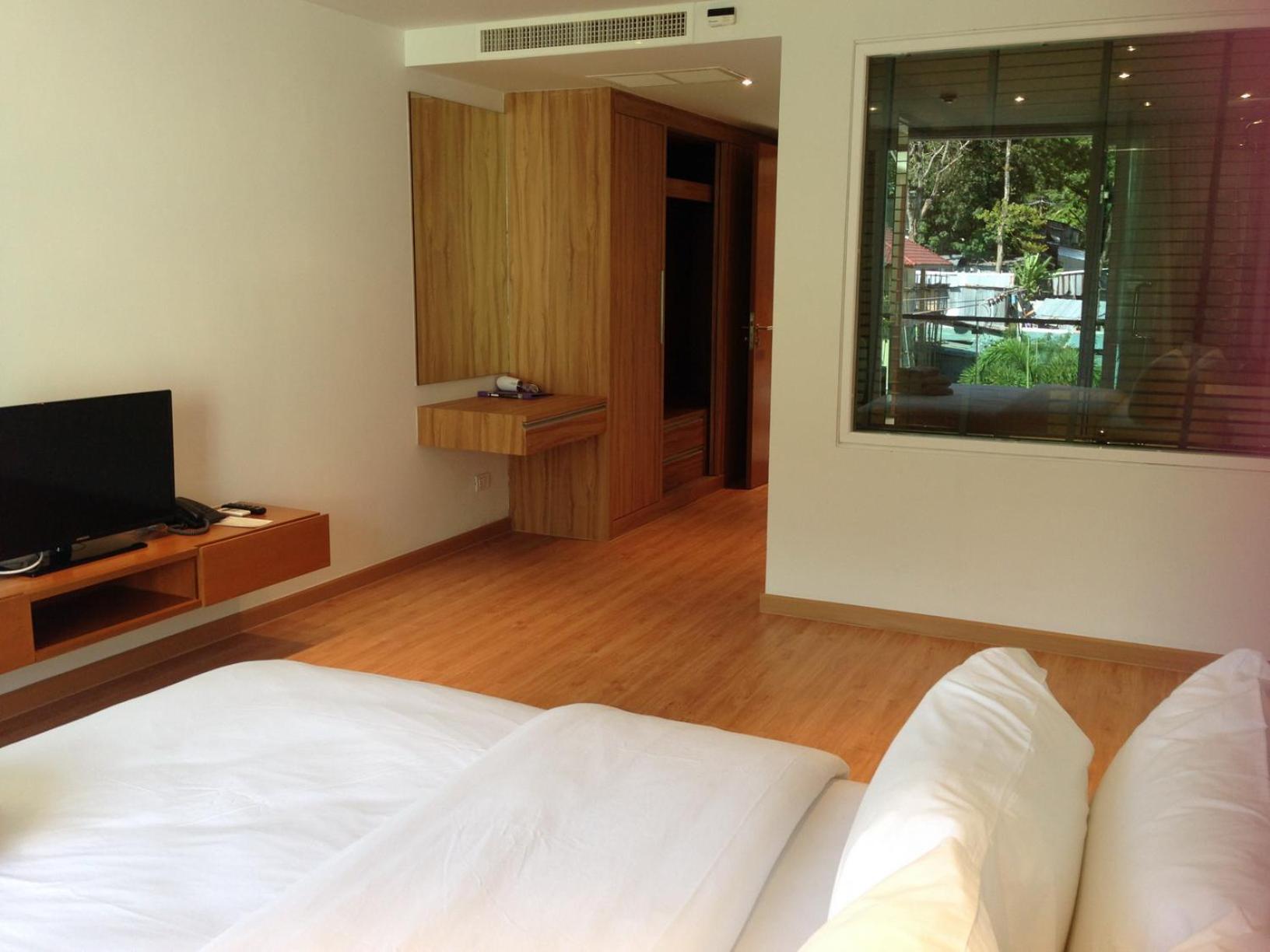 The Privilege Residence Patong Buitenkant foto