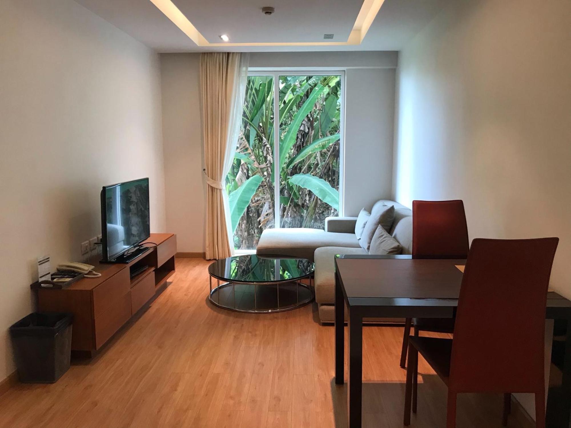 The Privilege Residence Patong Buitenkant foto