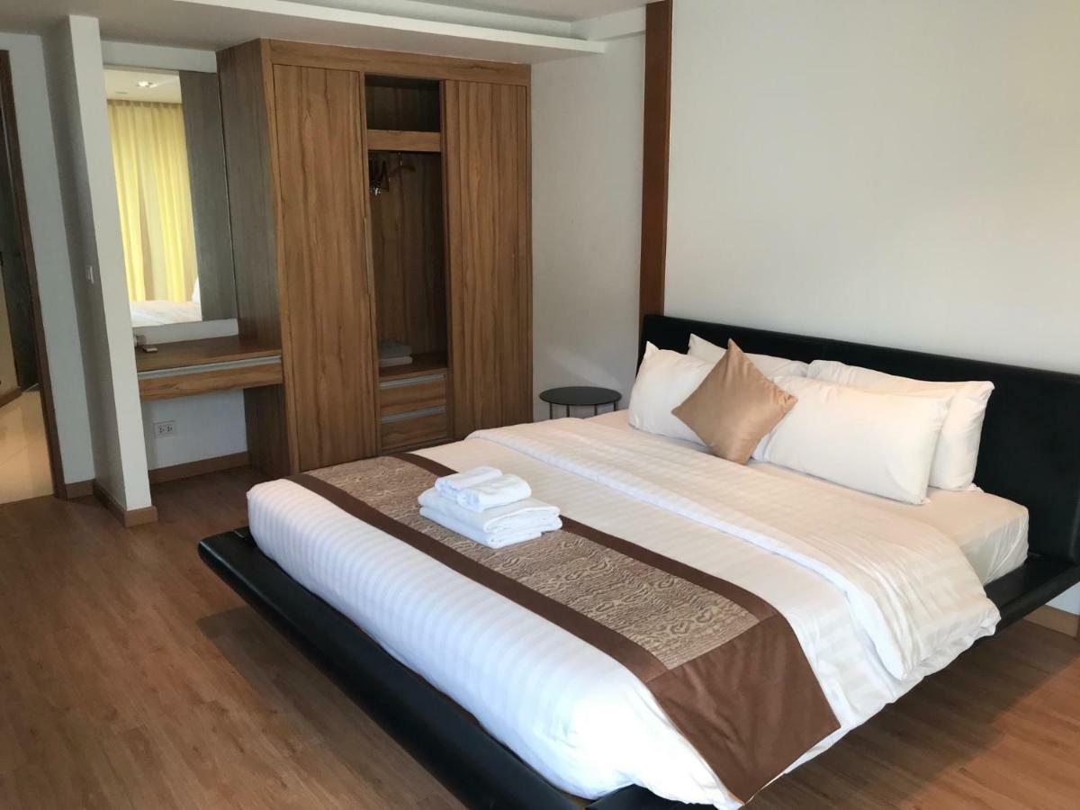 The Privilege Residence Patong Buitenkant foto