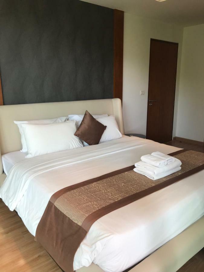 The Privilege Residence Patong Buitenkant foto